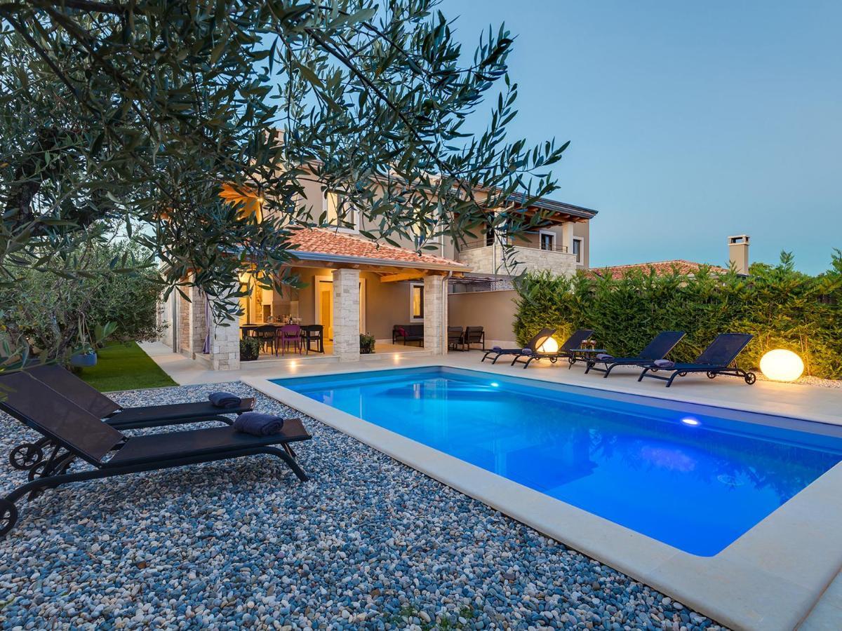 Villa Flora Vabriga Tar-Vabriga 外观 照片
