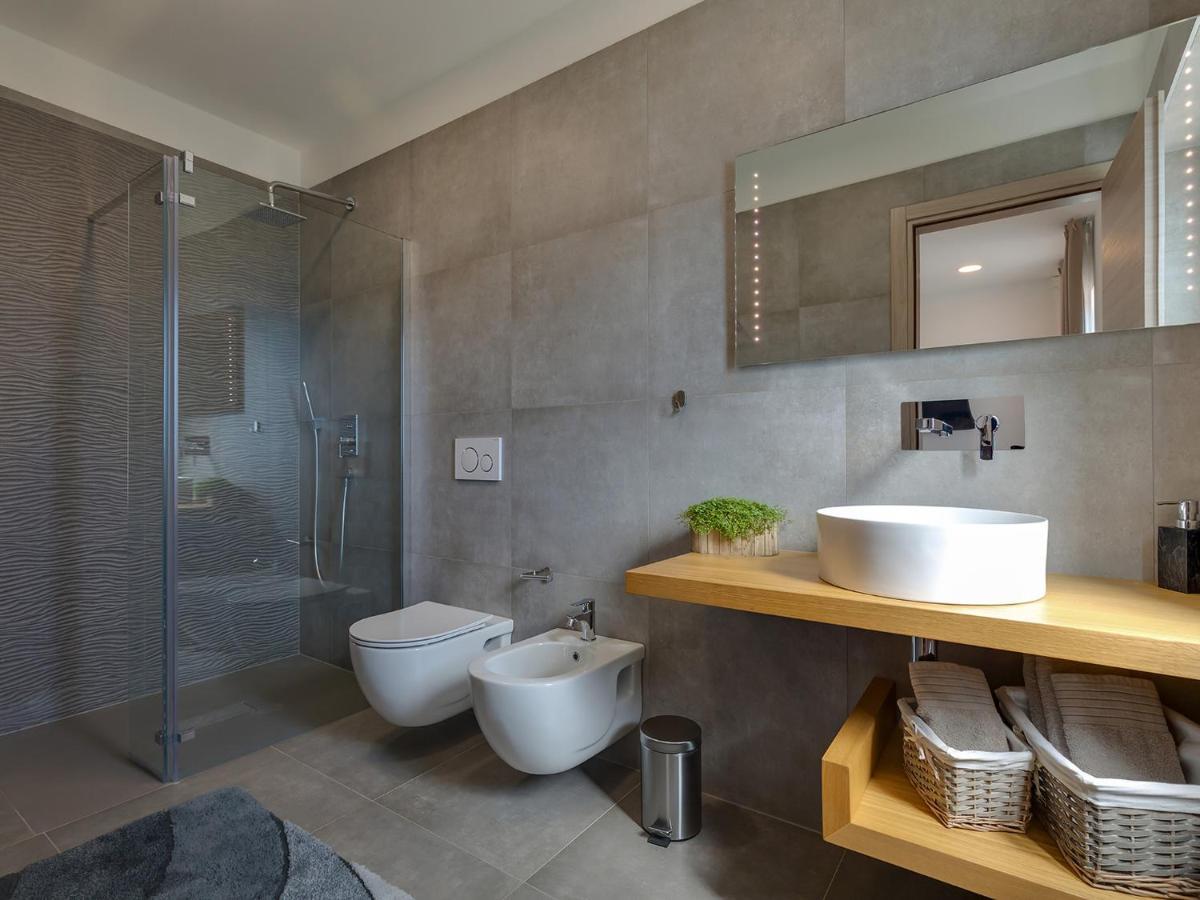 Villa Flora Vabriga Tar-Vabriga 外观 照片