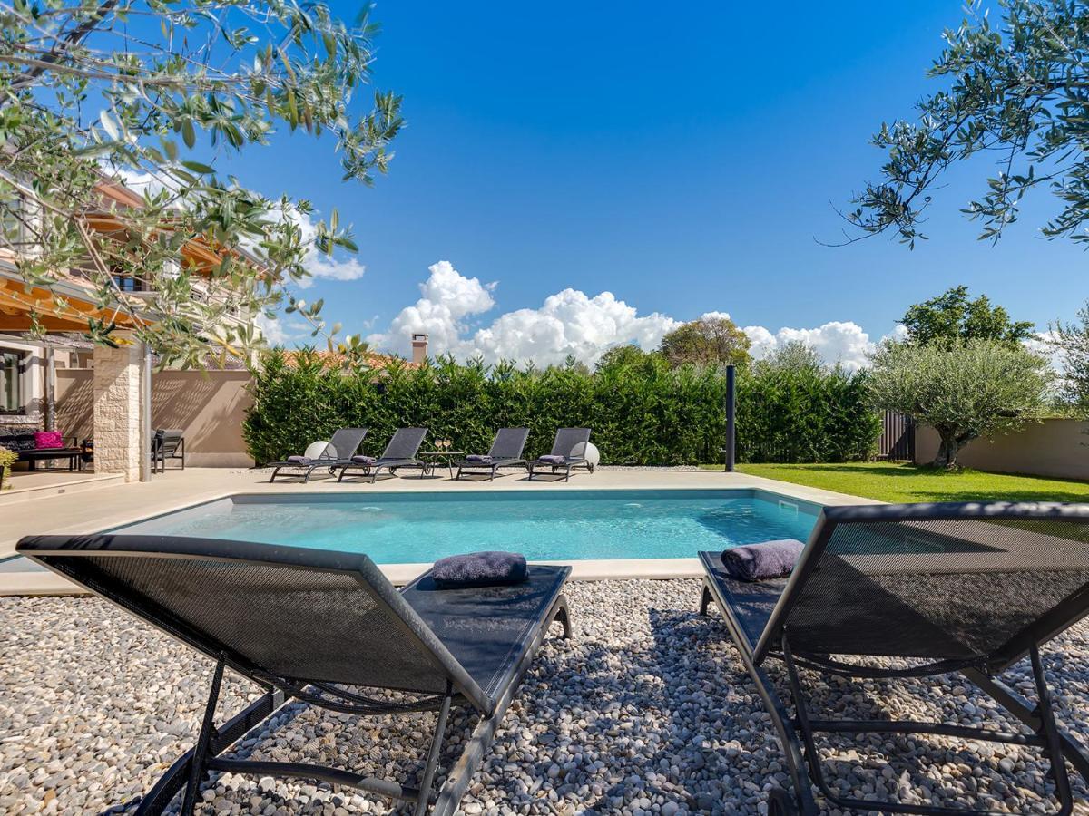 Villa Flora Vabriga Tar-Vabriga 外观 照片