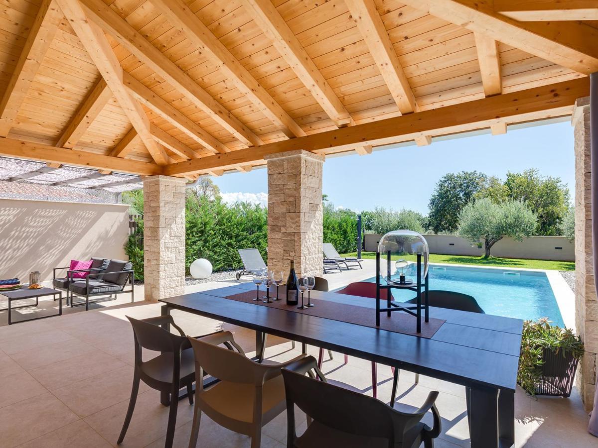 Villa Flora Vabriga Tar-Vabriga 外观 照片