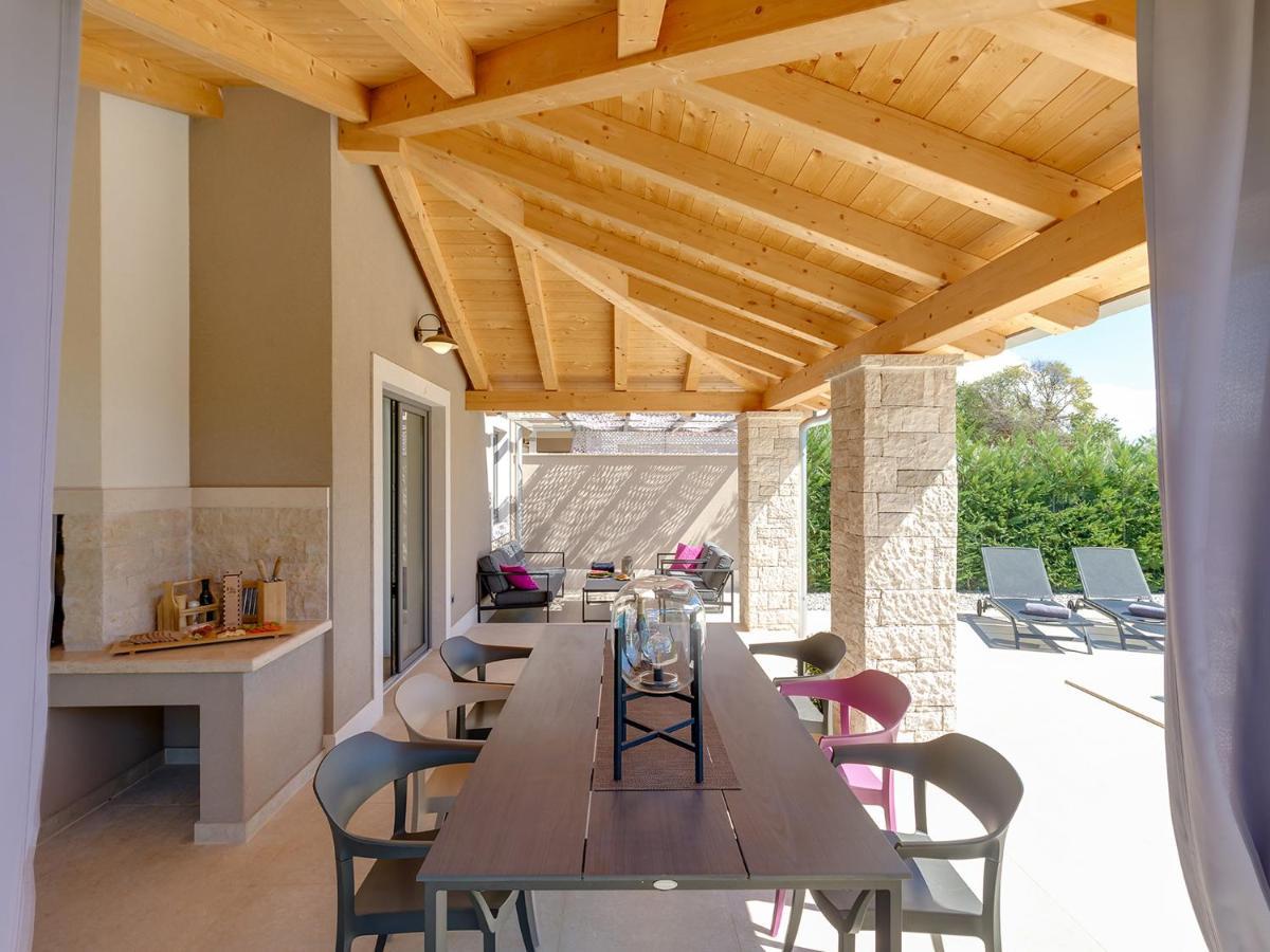 Villa Flora Vabriga Tar-Vabriga 外观 照片