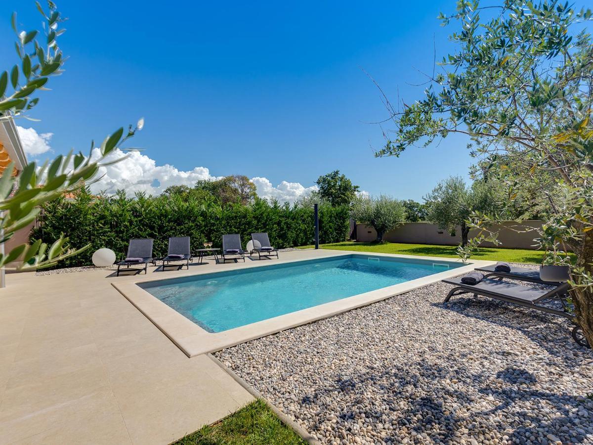 Villa Flora Vabriga Tar-Vabriga 外观 照片